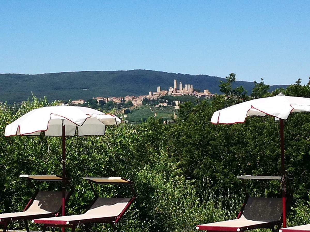 Castello Di Fulignano Isalfredo Ground Floor Apartment سان جيمينيانو المظهر الخارجي الصورة